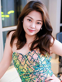 Asian Bride Wenting (Ting) from Shanghai