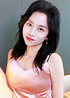 Yanqun (Qun) from Shanghai, China