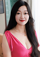 Tingting (Ting) from Wuhan, China