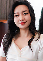 Mingqing (Qing) from Suzhou, China