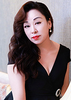 Xinxiang (Xiang) from Shanghai, China