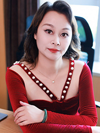 Asian Bride Huanying (Ying) from Shanghai