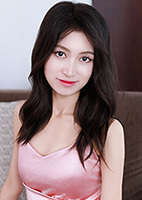 Xingling (Ling) from Lincang, China