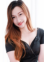 Shiyun (Yun) from Shanghai, China