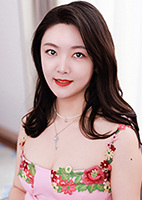 Xiaoqing (Qing) from Shanghai, China