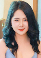 Caihong (Hong) from Taiyuan, China