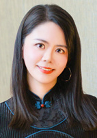 Le (Le) from Shanghai, China