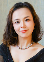 Tong (Tong) from Shanghai, China