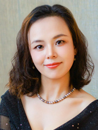 Asian Bride Tong (Tong) from Shanghai