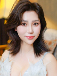 Asian Bride Lingjuan (Juan) from Shanghai