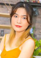 Khanh Linh (Linh) from Ho Chi Minh City, Vietnam