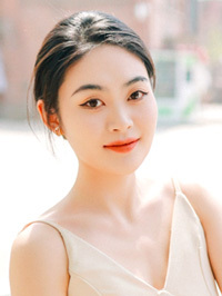 Asian Bride Mengqi (Qi) from Luohe