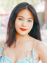 Asian Bride Tong (Tong) from Zhengzhou