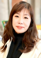 Junrong (Rong) from Zhengzhou, China