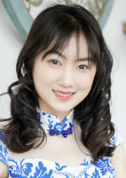 Yilin (Lin) from Weinan, China