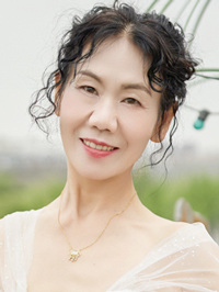 Asian Bride Xiangling (Ling) from Xianyang