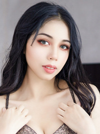 Asian Bride Maidiniayi (Yi) from Xinjiang