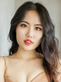 Asian Bride Linxiang (Xiang) from Shangluo