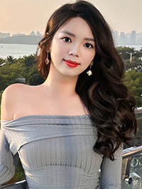 Single Hong from Shenzhen, China