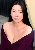 Yichun from Xiangfan, China