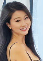 Yulin (Sophia) from Xiangcheng, China