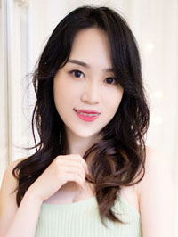 Asian Bride Yiying (Ying) from Shanghai