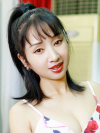 Asian Bride Qianliang (Liang) from Changsha