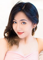 Xiaoxue (Xue) from Wuling, China