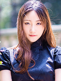 Asian Bride Wanting (Ting) from Kaifeng