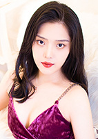 Wenqing (Qing) from Shanghai, China