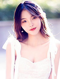 Asian Bride Yudian (Dian) from Wuhan