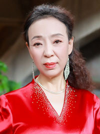 Asian Bride Yuehua (Hua) from Zhengzhou