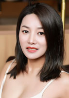 Bingbing (Bing) from Zhengzhou, China