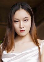 Beibei (Bei) from Zhengzhou, China