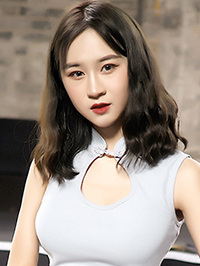 Asian Bride Tiantian (Tian) from Zhengzhou