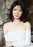 Qing (Qing) from Zhengzhou, China