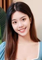 Xueyi (Yi) from Guangzhou, China