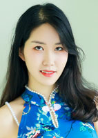 Yingxia (Xia) from Chengdu, China