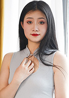 Xiyi (Yi) from Chengdu, China