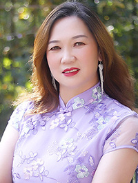 Asian Bride Yuzhen (Zhen) from Xinzheng