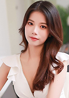 Shiya (Ya) from Chongqing, China