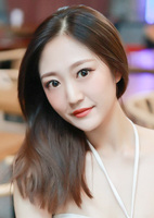 Jiayi (Yi) from Hulu, China