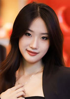 Yixue (Xue) from Zhengzhou, China