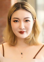 Mengmeng (Meng) from Zhengzhou, China