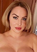 Yuliia from Kyiv, Ukraine