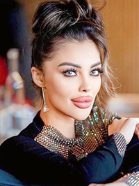 Ukrainian Bride Yulia from Kharkiv