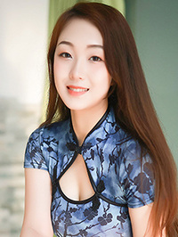 Asian Bride Yaqi (Qi) from Taiyuan