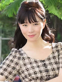 Asian Bride Dan Fang from Zhongshan