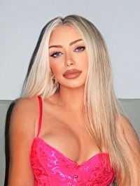 Single Oriana from Buenos Aires, Argentina