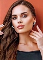 Oryna from Sharjah, United Arab Emirates